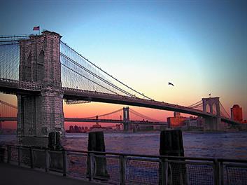 A unique photo of the Brooklyn Bridge at dusk